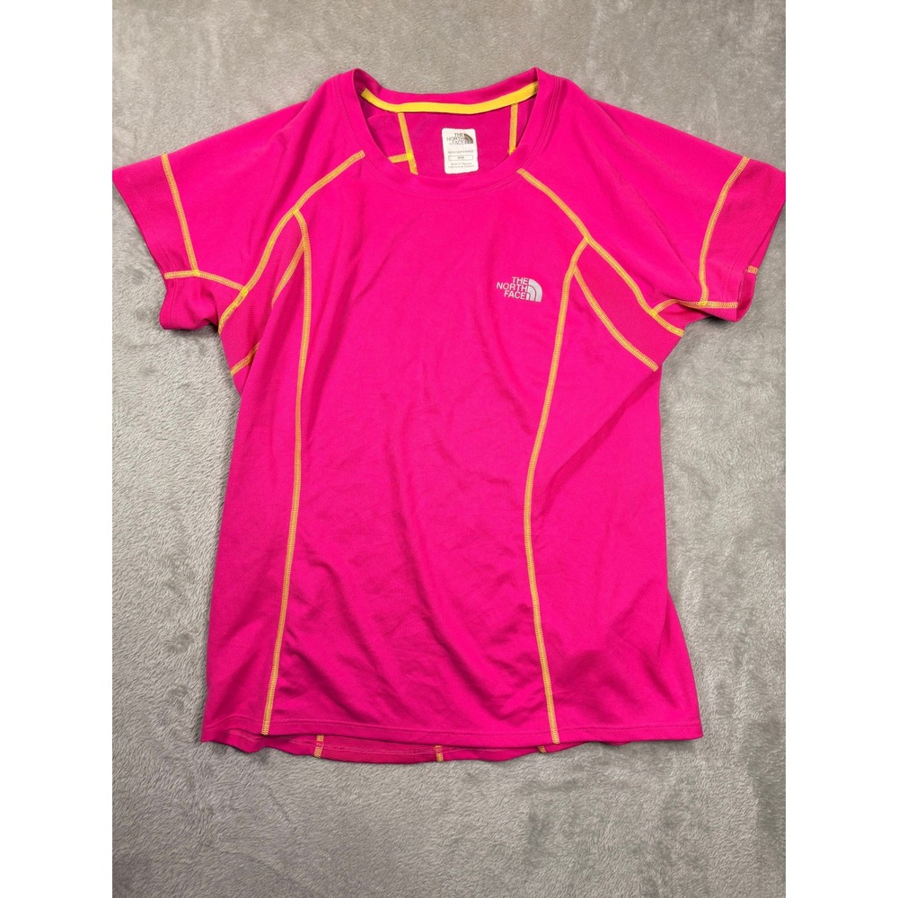 The North Face FlashDry Women's Medium Pink Short Sleeve Running Athletic Tee